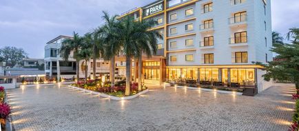 Park Inn & Suites by Radisson Bengaluru Exterior