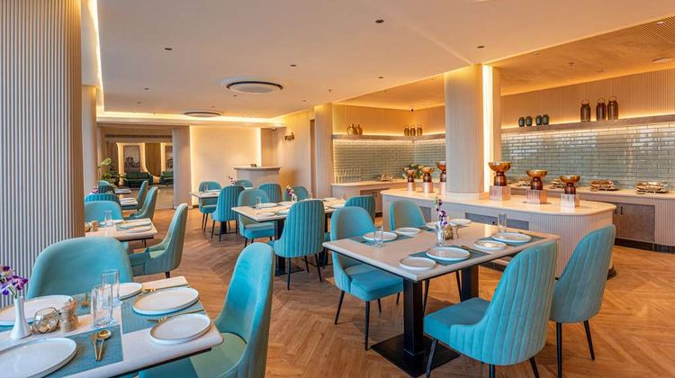 Park Inn & Suites by Radisson Bengaluru Restaurant