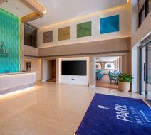 Park Inn & Suites by Radisson Bengaluru Lobby