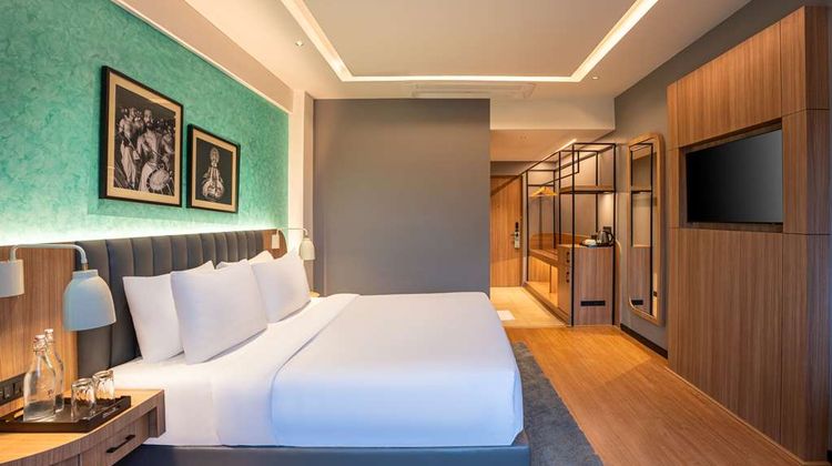 Park Inn & Suites by Radisson Bengaluru Room