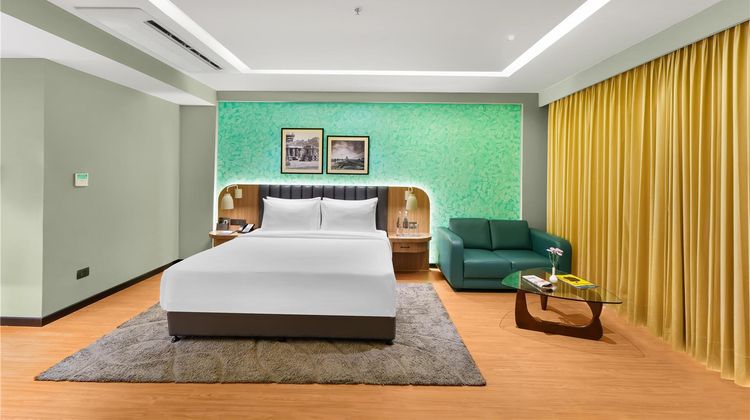 Park Inn & Suites by Radisson Bengaluru Room