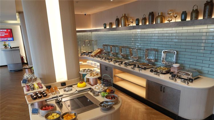 Park Inn & Suites by Radisson Bengaluru Restaurant