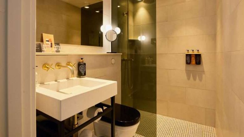 <b>Hotel Skt Annae Suite</b>. Images powered by <a href="https://iceportal.shijigroup.com/" title="IcePortal" target="_blank">IcePortal</a>.