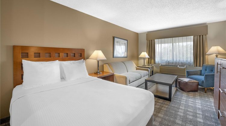 Best Western North I-25 Hotel Suite