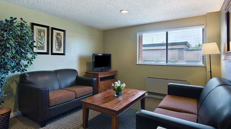 <b>Oxnard Inn Lancaster Room</b>. Images powered by <a href="https://iceportal.shijigroup.com/" title="IcePortal" target="_blank">IcePortal</a>.