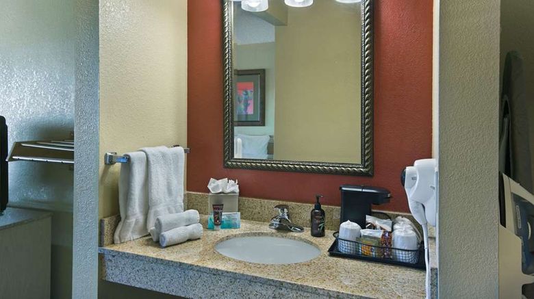 <b>Oxnard Inn Lancaster Room</b>. Images powered by <a href="https://iceportal.shijigroup.com/" title="IcePortal" target="_blank">IcePortal</a>.
