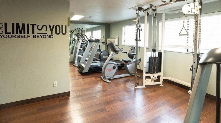 Oxnard Inn Lancaster Health