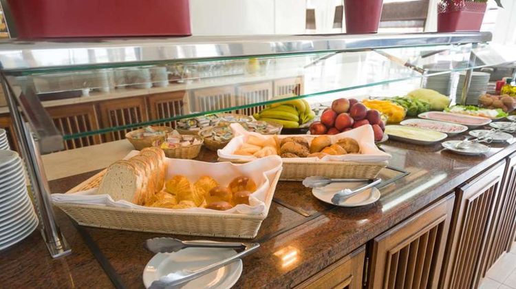 Amazonia Jamor Hotel Restaurant