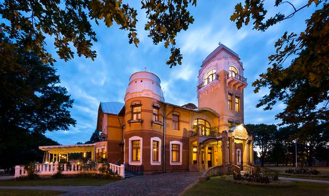 Villa Ammende Luxury Art Nouveau Hotel Exterior