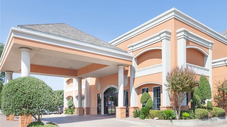 SureStay by Best Western Irving Exterior