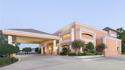 SureStay by Best Western Irving