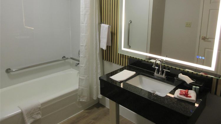 SureStay by Best Western Irving Room