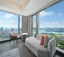 Hilton Huizhou Room