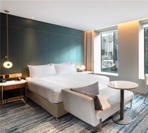 DoubleTree Auckland Albert Street Room