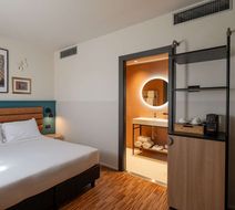 Hotel Imperial Room