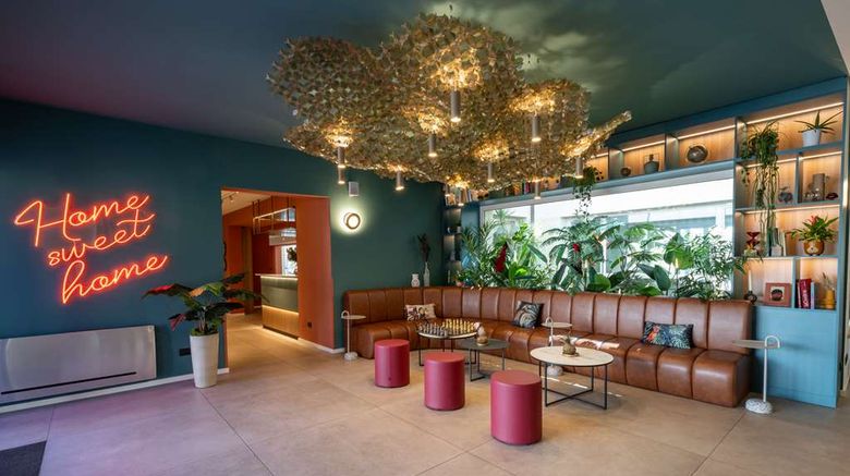 <b>Hotel Imperial Ballroom</b>. Images powered by <a href="https://iceportal.shijigroup.com/" title="IcePortal" target="_blank">IcePortal</a>.