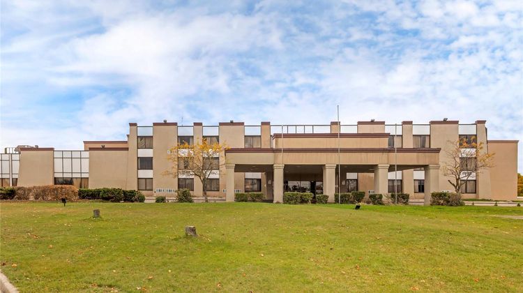 Clarion Hotel Exterior