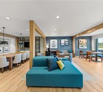 EverHome Suites Waco Lobby
