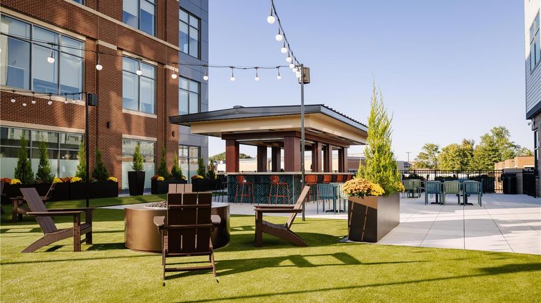 <b>Hotel Rambler Tapestry Restaurant</b>. Images powered by <a href="https://iceportal.shijigroup.com/" title="IcePortal" target="_blank">IcePortal</a>.