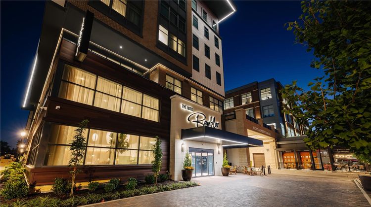 Hotel Rambler Tapestry Exterior