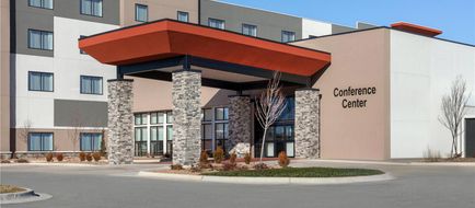 Hilton Garden Inn Wichita Airport Exterior