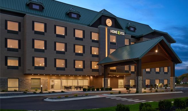 Home2 Suites Frankenmuth Exterior