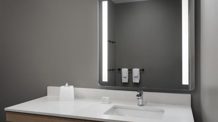 LivSmart Tullahoma Room