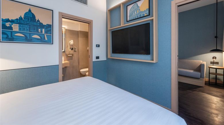 <b>Hilton Garden Inn Rome Colosseum Room</b>. Images powered by <a href="https://iceportal.shijigroup.com/" title="IcePortal" target="_blank">IcePortal</a>.