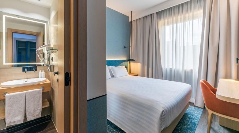 <b>Hilton Garden Inn Rome Colosseum Room</b>. Images powered by <a href="https://iceportal.shijigroup.com/" title="IcePortal" target="_blank">IcePortal</a>.