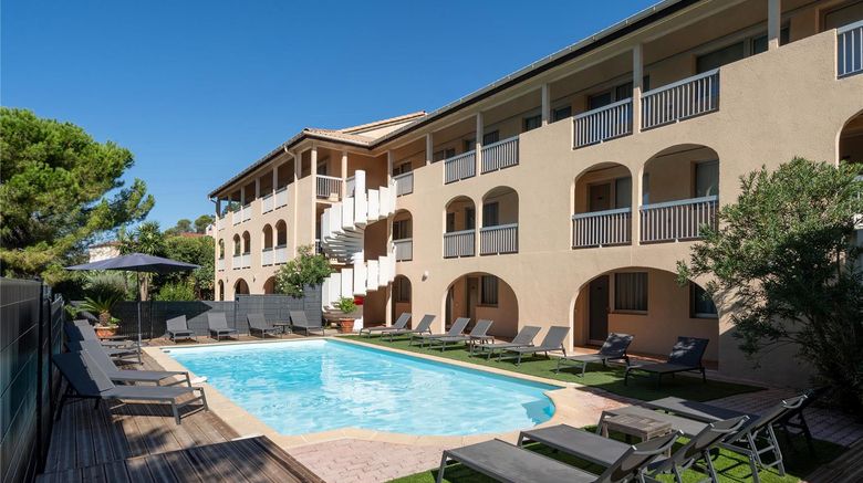 <b>Sure Hotel by Best Western Mougins Room</b>. Images powered by <a href="https://iceportal.shijigroup.com/" title="IcePortal" target="_blank">IcePortal</a>.