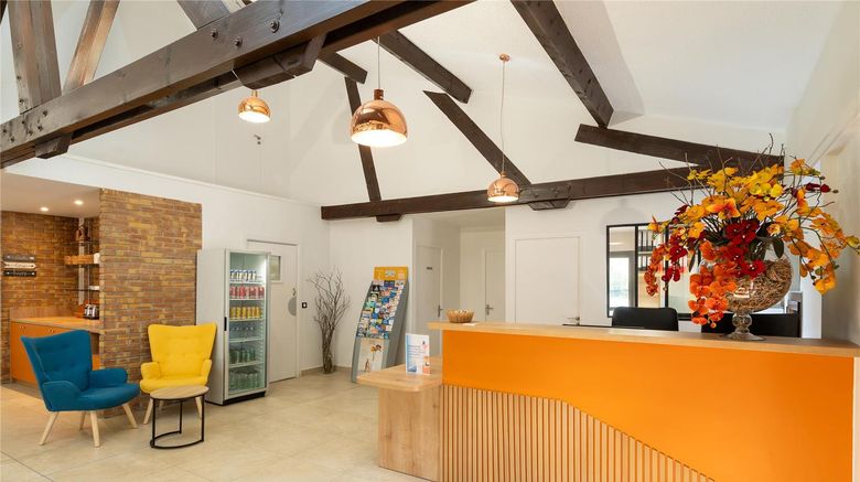 <b>Sure Hotel by Best Western Mougins Lobby</b>. Images powered by <a href="https://iceportal.shijigroup.com/" title="IcePortal" target="_blank">IcePortal</a>.