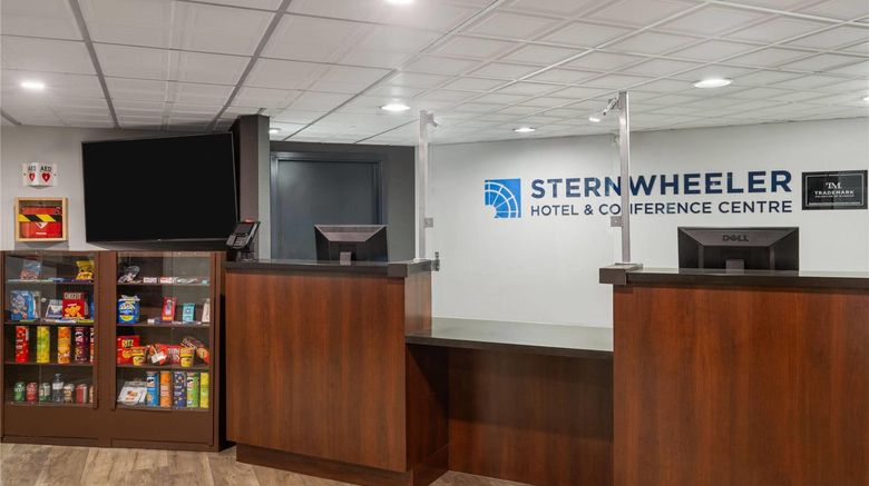 <b>Sternwheeler Hotel & Conference Center Lobby</b>. Images powered by <a href="https://iceportal.shijigroup.com/" title="IcePortal" target="_blank">IcePortal</a>.