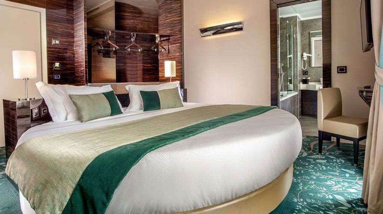 Gioberti Art Hotel Room