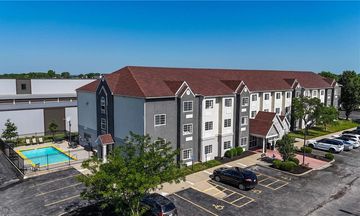 Sonesta Essential Hotels Blue Springs