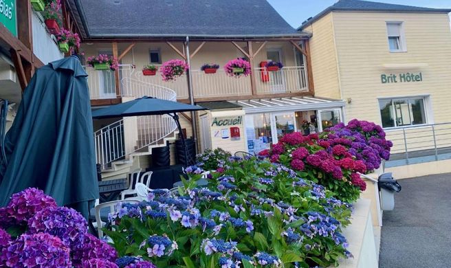 Brit Hotel Lannion-Perros Exterior