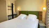Hotel des Victoires Room
