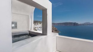 Andronis Luxury Suites