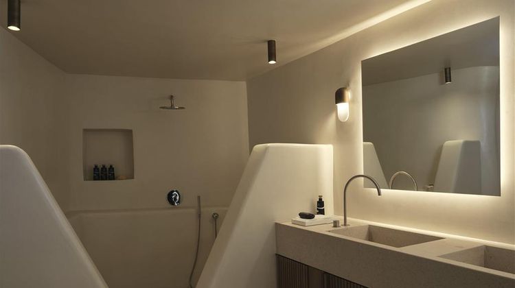 Andronis Luxury Suites Room