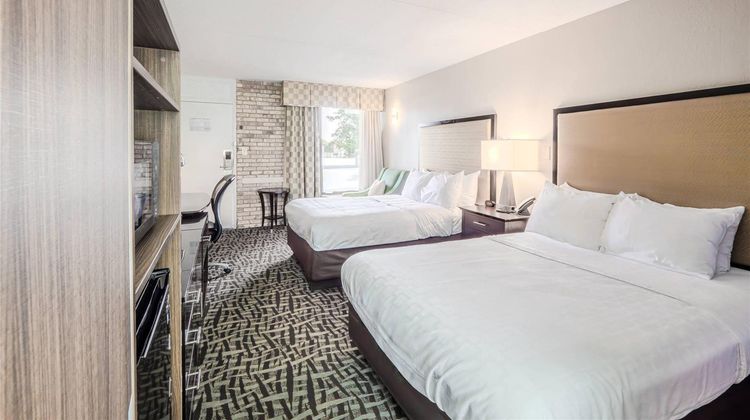 Winston Salem Inn and Suites Room