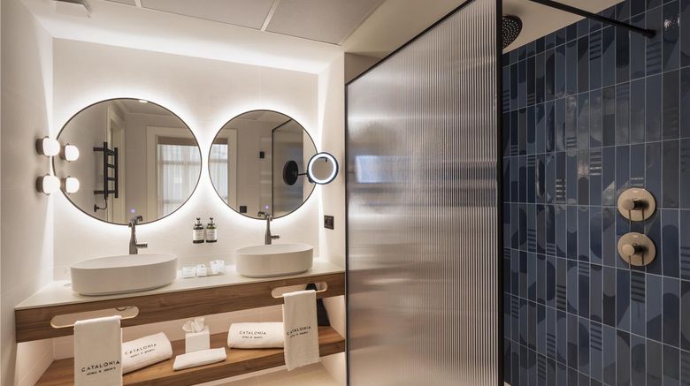 <b>Vincci Malaga Suite</b>. Images powered by <a href="https://iceportal.shijigroup.com/" title="IcePortal" target="_blank">IcePortal</a>.