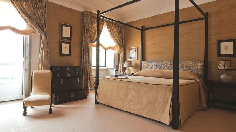<b>The Wine House Hotel Quinta da Pacheca Room</b>. Images powered by <a href="https://iceportal.shijigroup.com/" title="IcePortal" target="_blank">IcePortal</a>.