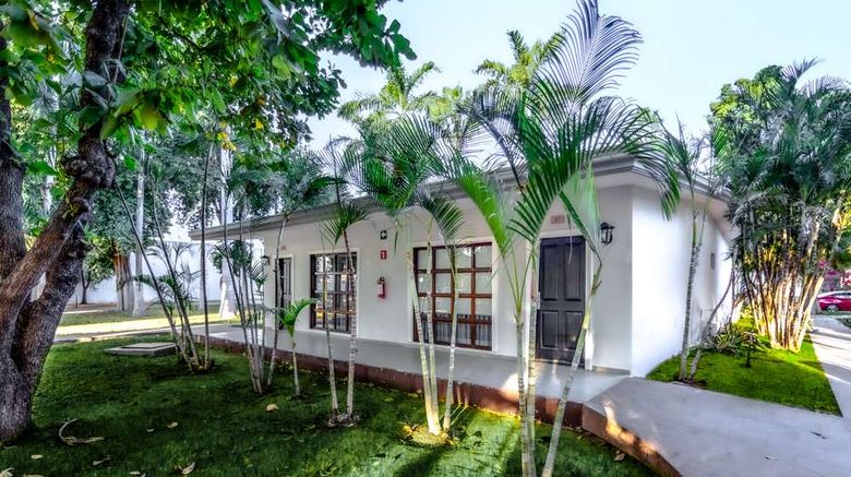 <b>InHouse Select Hacienda Tres Rios Exterior</b>. Images powered by <a href="https://iceportal.shijigroup.com/" title="IcePortal" target="_blank">IcePortal</a>.