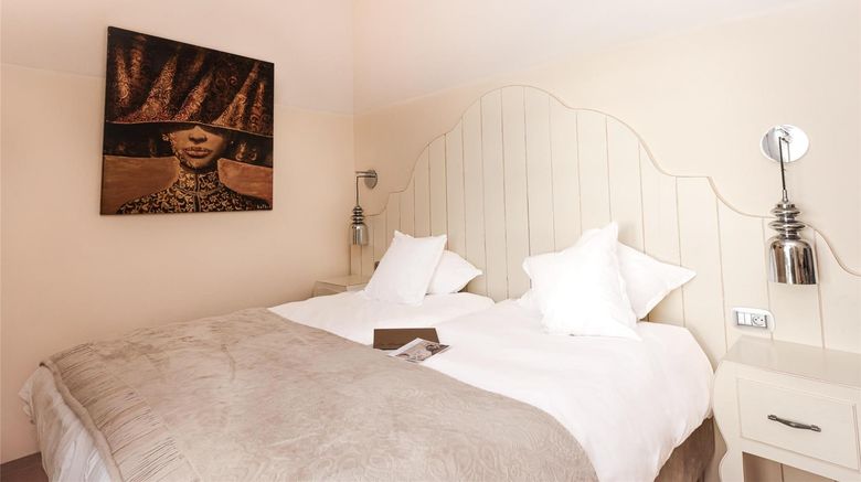 <b>Eze Hermitage Hotel Room</b>. Images powered by <a href="https://iceportal.shijigroup.com/" title="IcePortal" target="_blank">IcePortal</a>.