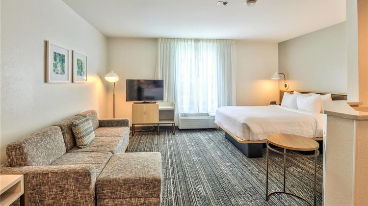 MainStay Suites Room