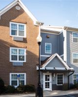 MainStay Suites