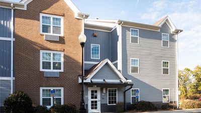 MainStay Suites