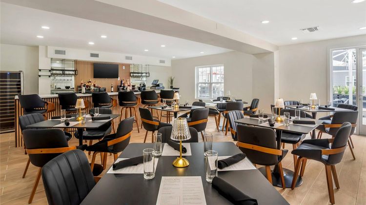 MainStay Suites Restaurant
