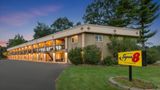 Super 8 by Wyndham Traverse City Exterior