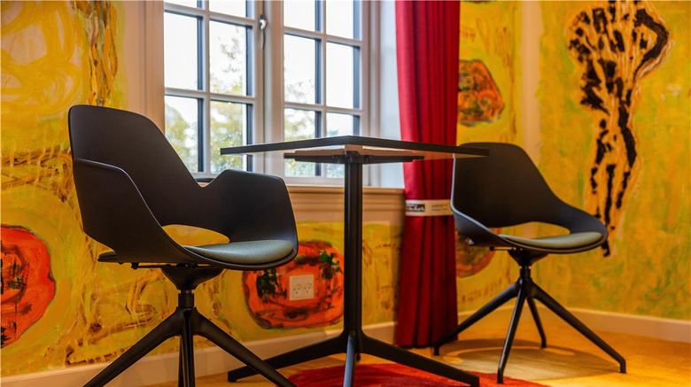 <b>Hotel Dalgas Room</b>. Images powered by <a href="https://iceportal.shijigroup.com/" title="IcePortal" target="_blank">IcePortal</a>.