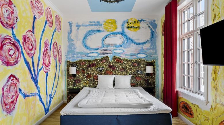 <b>Hotel Dalgas Room</b>. Images powered by <a href="https://iceportal.shijigroup.com/" title="IcePortal" target="_blank">IcePortal</a>.